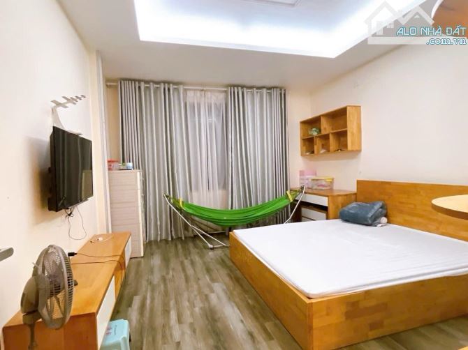 Siêu hiếm ! Siêu víp! Giá siêu tốt Biệt thự Linh Đàm230m2 x 5 tầng mặt tiền 30m giá 69 tỷ - 3