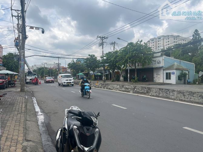CẦN BÁN GẤP – ĐẤT MẶT TIỀN ĐƯỜNG PHAN VĂN HỚN, 6X100M GIÁ 25T - 3