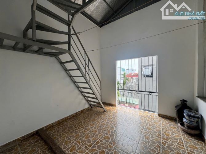 Nhà Ngọc Thụy - trường Việt Pháp 45m x 4 tầng - 6,9 tỷ - 3