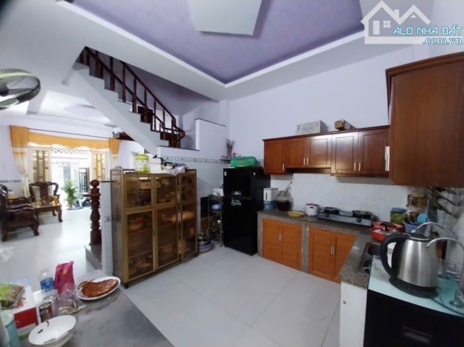 Nhà 2 TẦNG HẺM XE HƠI THÔNG ĐÔNG THẠNH GẦN CHỢ VỊ TRÍ ĐẸP NHÀ MỚI Ở NGAY - 3
