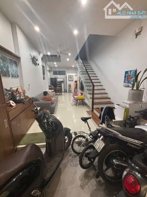 Phú diễn 55m2. 5 tầng. Thiết kết hiện đại. Ô tô đỗ cửa 12,1 tỷ - 3