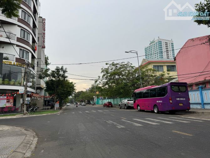 Bán Lô góc đẹp 118m2 - 2 mặt tiền đường 10m5 Mai Hắc Đế ngay cầu Rồng, Sông Hàn - 3