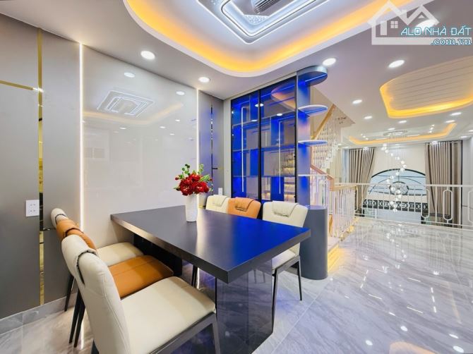 HIỆN ĐẠI, PHONG CÁCH SANG TRỌNG, NGAY PHAN HUY ÍCH, 3.7 x 12M, ĐƯỜNG 5M, GIÁ 6 TỶ 9 - 3