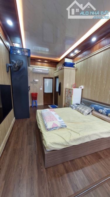 Bán tập thể In bản đồ - Phố Nguyên Hồng, sử dụng 70m2 giá 3.4 tỷ (có thương lượng) - 3