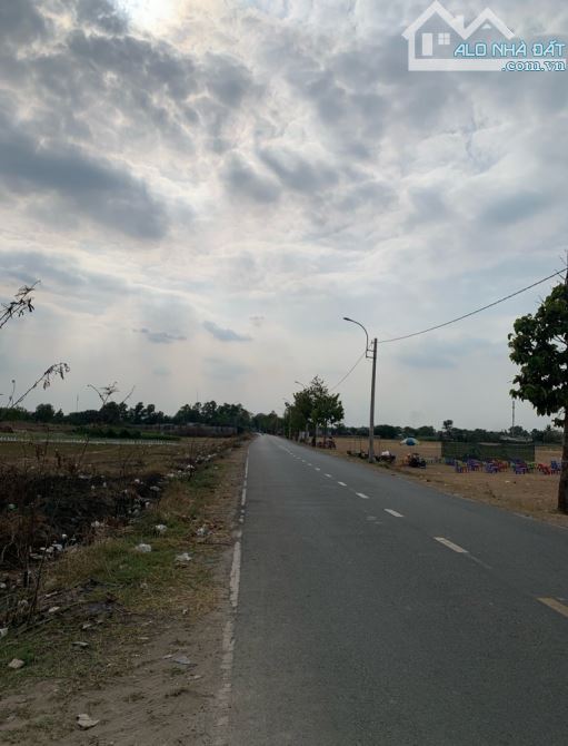 Bán lô đất 9,310m2, mặt tiền đường Nguyễn Thị Đành, Hóc Môn, giá 57,5 tỷ thương lượng - 3