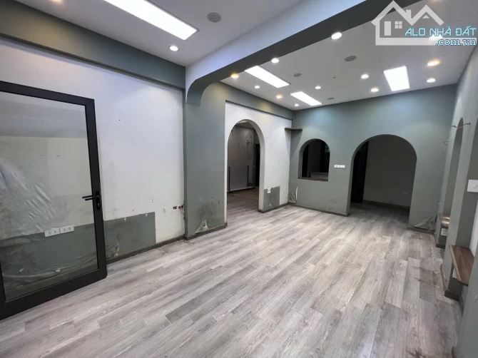 Căn hộ TT tầng 1 Hoàng Ngọc Phách, Đống Đa. 70m² – MT 7m, KD – đền bù x2 – giá 6.45 tỷ - 4