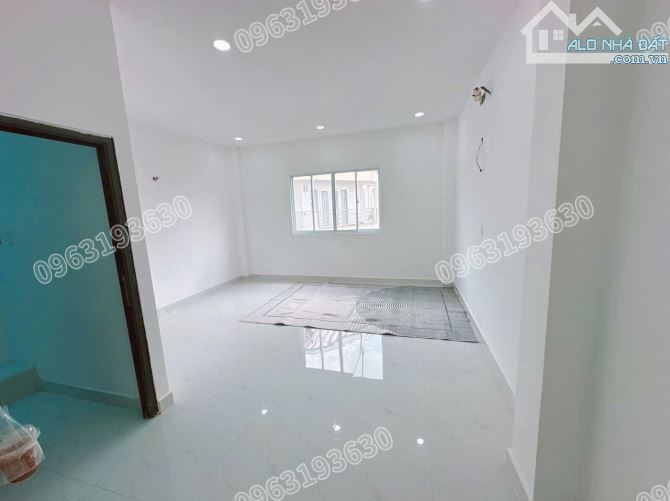 BÁN NHÀ 3 LẦU MTKD HXH 8M ĐƯỜNG SỐ,P.TÂN KIỂNG,QUẬN 7,DT 60m,4PN - 4