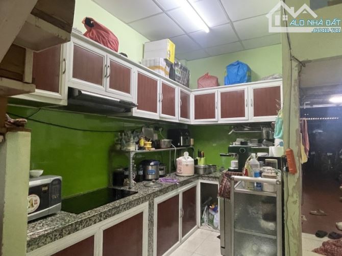 🌹🌹 NHÀ 3 TẦNG HIỆP BÌNH CHÁNH- HẺM XE HƠI THÔNG - KINH DOANH TỐT- SỔ HỒNG RIÊNG - 4