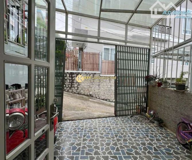 🏡 Nhà phố hẻm ô tô, 3 tầng - 4 PN,Sổ riêng,  Nguyễn Trung Trực, P3, Đà Lạt – 5.8 tỷ - 4