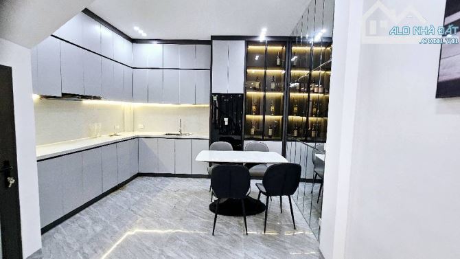 Bán nhà Xuân Thuỷ, dt 45m, gần ô tô, gần phố, 2 thoáng trước sau. 10,5 tỷ. - 3