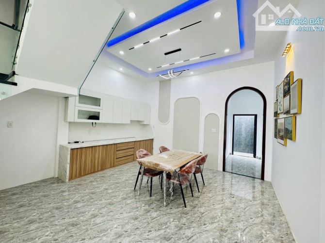 Nhà cần bán 90m2/4tỷ500tr KDC ĐẶNG HUỲNH, sổ có hoàn công cách BX q8 tầm 20ph - 4