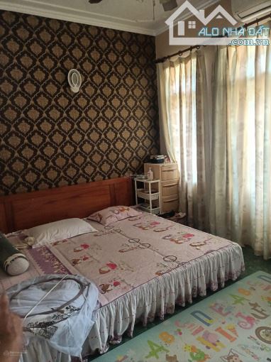 BÁN NHÀ LÒ ĐÚC, 42M, 6T, MT 4,6M, NGÕ THÔNG RỘNG, GẦN Ô TÔ, DÂN XÂY, KINH DOANH, CHỈ 12,5T - 4