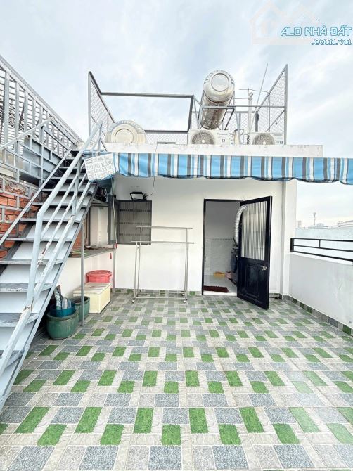 Bán nhà đẹp 5 tầng Lạc Long Quân Tân Bình, ngang đẹp 4.6m giá chỉ 5.85 tỷ - 4