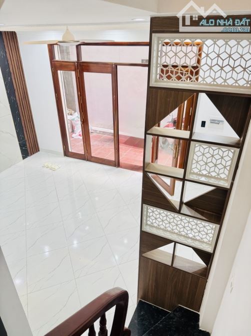 PHẠM VĂN ĐỒNG - CỔ NHUẾ - 6 TẦNG THANG MÁY - MỚI FULL NỘI THẤT - DT 35/71m2 - 8.x TỶ - 4