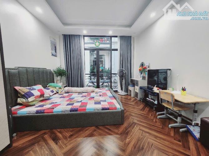 NHÀ ĐẸP LUNG LINH HỒ TÙNG MẬU, BẮC TỪ LIÊM 35M X 6 TẦNG,10M Ô TÔ TRÁNH. Tc 7x tỷ - 4
