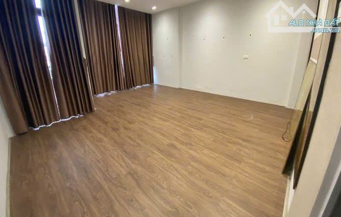Cần bán nhà 3 tầng đường Bùi Trang Chước, Hòa Xuân giá tốt - 4