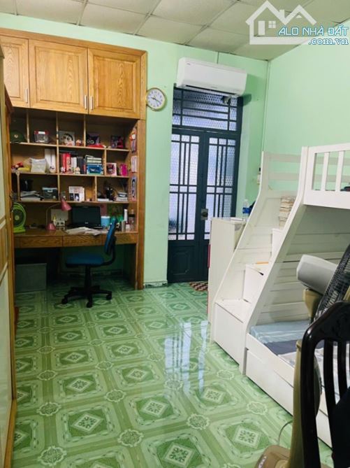 HẺM 3 GÁC, CÁCH MẶT TIỀN 50 CĂN, BÌNH ĐÔNG, F15, Q8, 2 TẦNG, 51.0M2, 4.0 TỶ. - 4