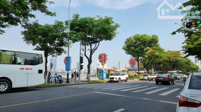 Bán Lô góc đẹp 118m2 - 2 mặt tiền đường 10m5 Mai Hắc Đế ngay cầu Rồng, Sông Hàn - 4