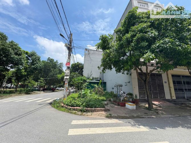 LÔ ĐẤT VÀNG - 50 NĂM - LÀNG NGHỀ KHÚC XUYÊN - 330M2 - MT10 - 4