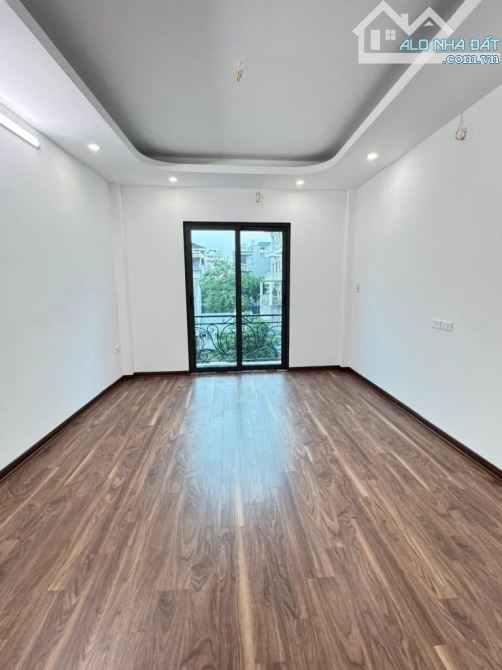 Nhà Hữu Hòa,Cầu Tó như ảnh,35m 5 tầng 4.5 tỷ - 5