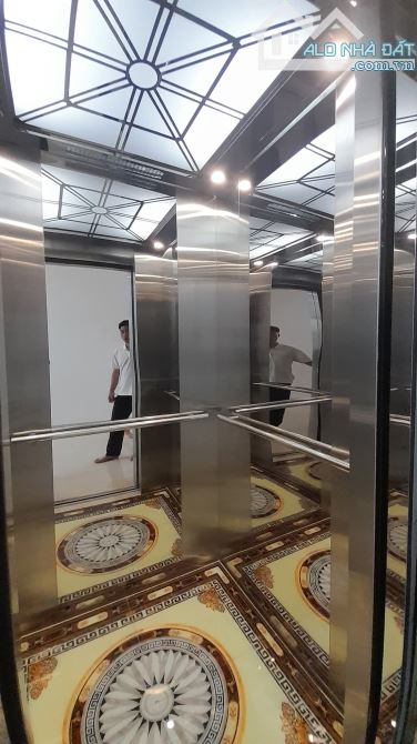 Bán nhà 5 tầng thang máy tại Hoàng Ngọc phách Giá 15,5ty - 5