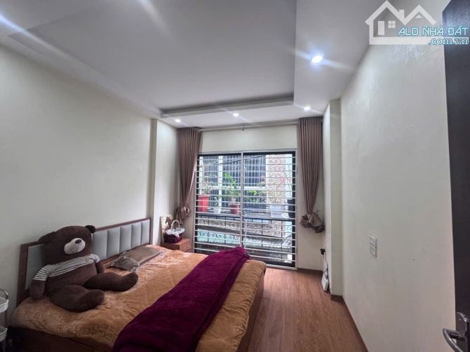 Bán nhà đẹp trong đê Ngọc Thụy 38m x 5 tầng - 8,3tỷ - 5