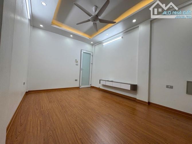 NHÀ MỚI HIẾM ĐẸP KIM MÃ THƯỢNG ĐỘI CẤN 9TỶ 35M 6T NGÕ THÔNG BA GÁC PHI - 5