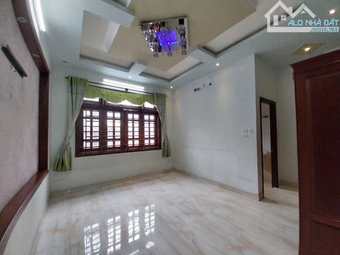 BÙI QUANG LÀ, P.12 GÒ VẤP, 4 TẦNG, NGANG 5.5M, HƠN 100M², ĐƯỜNG 8M, GIÁ 12 TỶ 3 - 5