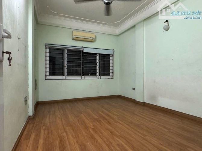 NHÀ 5 TẦNG MẶT TIỀN 3,3M THANH BÌNH HÀ ĐÔNG OTO ĐỖ CỬA 6 NGỦ 30M2, 9 TỶ - 4