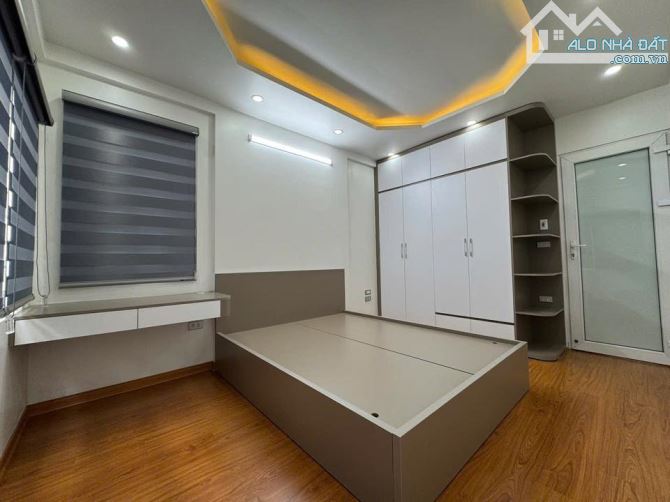 NHÀ 5 TẦNG MẶT TIỀN 3,3M THANH BÌNH HÀ ĐÔNG OTO ĐỖ CỬA 6 NGỦ 30M2, 9 TỶ - 10
