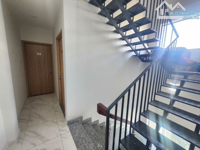 Căn hộ dịch vụ 4 tầng Hoàng Diệu 2, Linh Chiểu, Thủ Đức. 10 phòng thu nhập 40triệu/tháng - 6