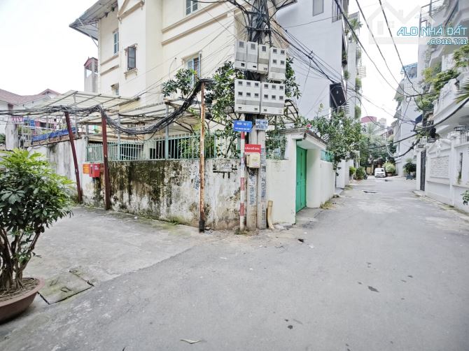 Nhà Hoàng Như Tiếp 89X3T, Dân xây, ô tô đỗ cửa, gần mặt phố, thoáng trước sau giá tốt 17.5 - 6