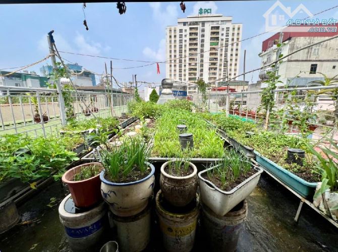Bán nhà Văn Quán: 45m*5tầng, phân lô, gần phố, gần ô tô, full tiện ích, dân xây, nhỉnh 8tỷ - 6