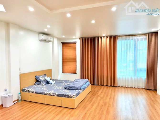 Nhà mặt phố Quận Cầu Giấy - 7 Tầng Thang máy - Vị trí Đẹp - Ôtô tránh, KD - Giá 25,5 Tỷ - 6