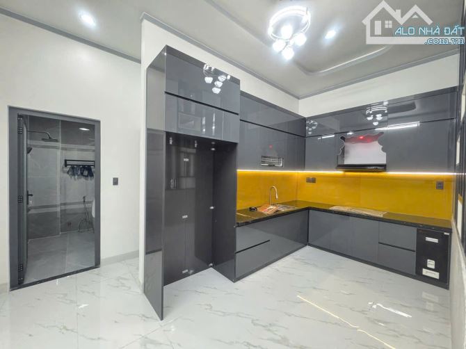 Nhà 1Lầu 1Trệt Mới Xây Có Hoàn Công.2 Ô Tô Né Nhau.Full Nội Thất CAO CẤP - 6
