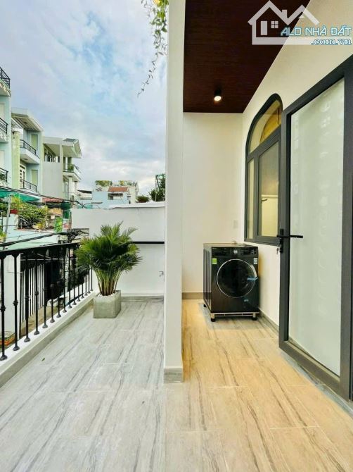 BÁN NHÀ 👉Quang Trung F8 GV , HXH 3 tầng BTCT, 6 đồng hơn - 7