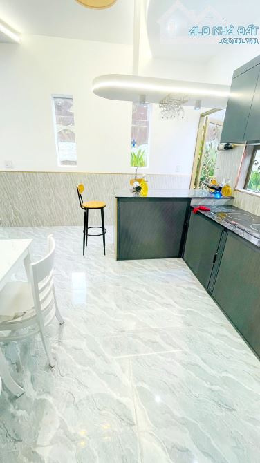 Biệt Thự Sân Vườn 1 Lầu 8x20m Đường Trung Mỹ Tân Xuân Hóc Môn Giá 6.5 Tỷ Full Nội Thất - 7