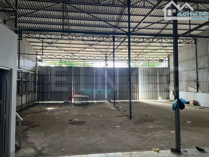 Kho xưởng bãi 468m² kho xây dựng 260m² gần khu công nghiệp Hưng Phú - 7