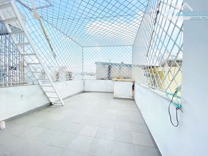 Bán Nhà đẹp –DT 64m2.HXH  – Vali vào ở ngay – không lộ giới.-Chỉ nhỉnh 6 tỷ - 4