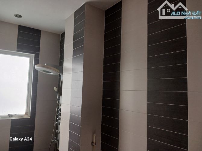 💥💥 SIÊU PHẨM QUẬN 10 – NGANG KHỦNG 7.2M – 3 MẶT HẺM THÔNG XE HƠI – CHỈ 14 TỶ!!!  📢 CHỦ - 8