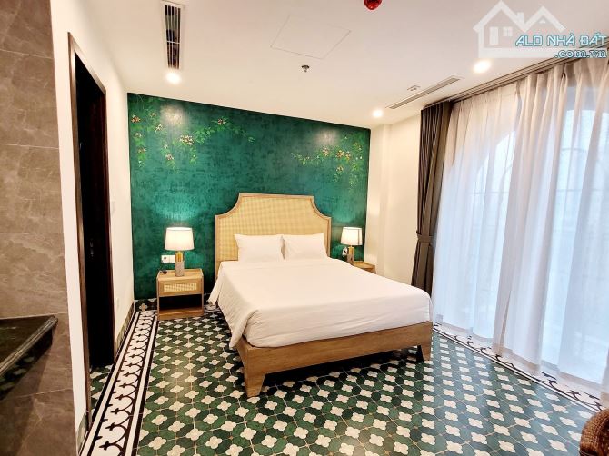 BÁN KHÁCH SẠN GIANG VĂN MINH 290m2 - 9T THANG MÁY - MT 16m - 320 TỶ - DÒNG TIỀN KHỦNG - 9