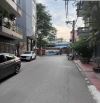 Cho thuê nhà ngõ 26 phố Nghĩa Đô. Diện tích 65M x 7 tầng thông sàn có Thang máy, Điều hòa