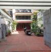Cho Thuê Nhà Xuân Diệu, Sân Vườn 100m2 (Xây 60m2 x 5 T), 20 tr/ th Full đồ, Ô Tô Vào Nhà