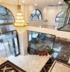 BÁN KHÁCH SẠN GIANG VĂN MINH 290m2 - 9T THANG MÁY - MT 16m - 320 TỶ - DÒNG TIỀN KHỦNG