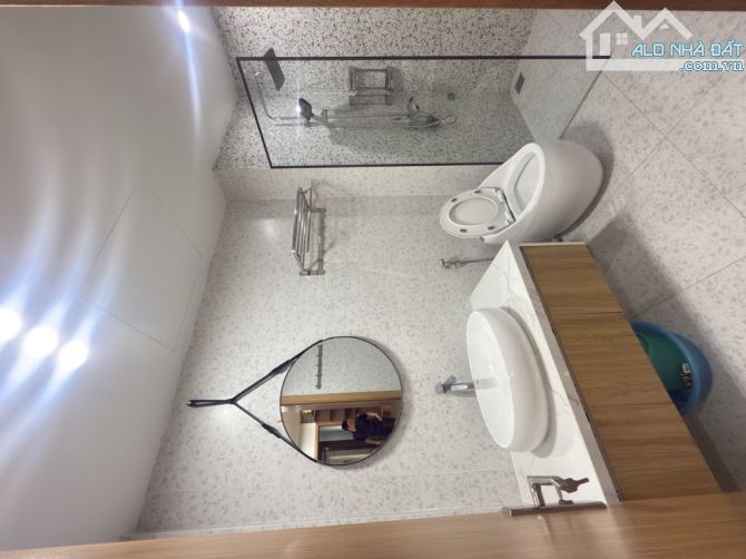B.ÁN NH.À Vũ Ngọc Phan / Láng Hạ/ Đống Đa: 45 m2, 4 tầng, 10.9 tỷ.  SỔ VUÔNG, Vị trí đẹp.