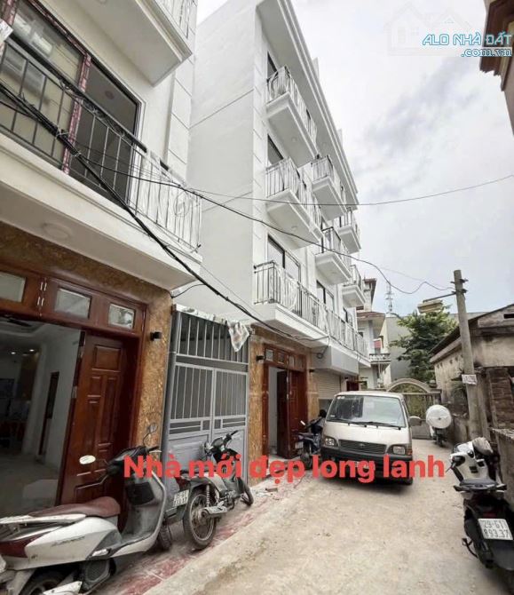 BÁN NHÀ BÁT KHỐI,CỰ KHỐI,LONG BIÊN Ô TÔ ĐỖ CỬA DT 42M*5TẦNG GIÁ 5,9TỶ