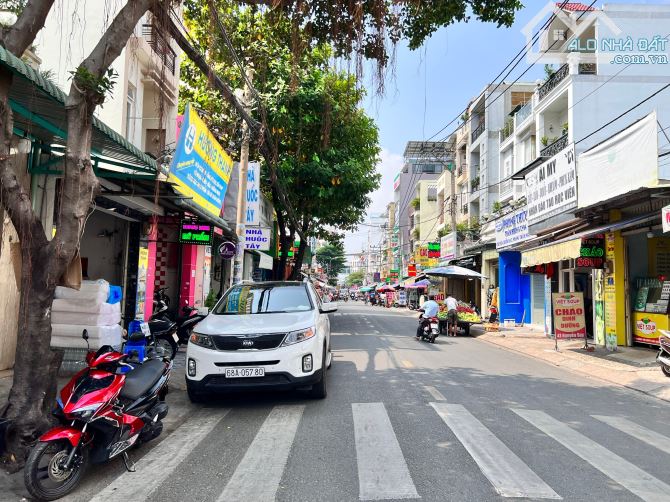 MTKD Đường Nguyễn Súy Gần Chợ Tân Hương DT 4x19 Nhà 3.5 Tấm đang cho thuê tốt
