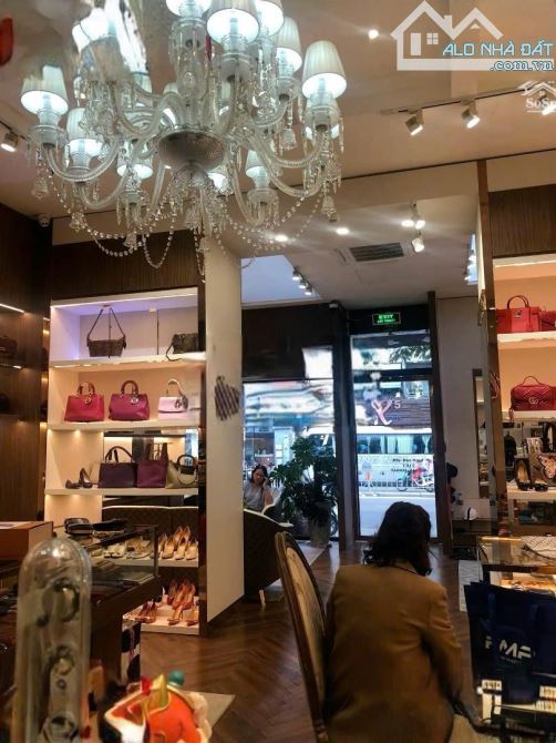 Cho thuê MT kinh doanh 116 Nguyễn Cư Trinh, P.Nguyễn Cư Trinh, Quận 1