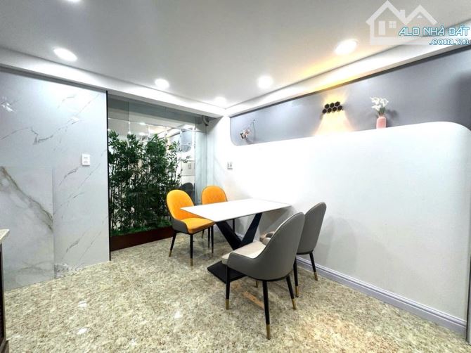 BÁN NHÀ MỚI XÂY - KHU VIP 606 ĐƯỜNG 3/2, Q10 -6PN -55M2 - 9 TỶ
