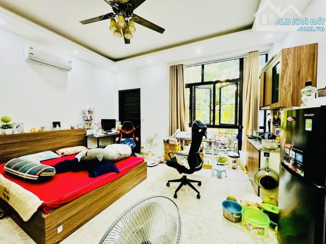 BÁN NHÀ PHỐ LÊ THANH NGHỊ - Q.HBT - PHÂN LÔ - Ô TÔ ĐỖ CỬA - 38m2 - 4 TẦNG - 9.75 TỶ - 1